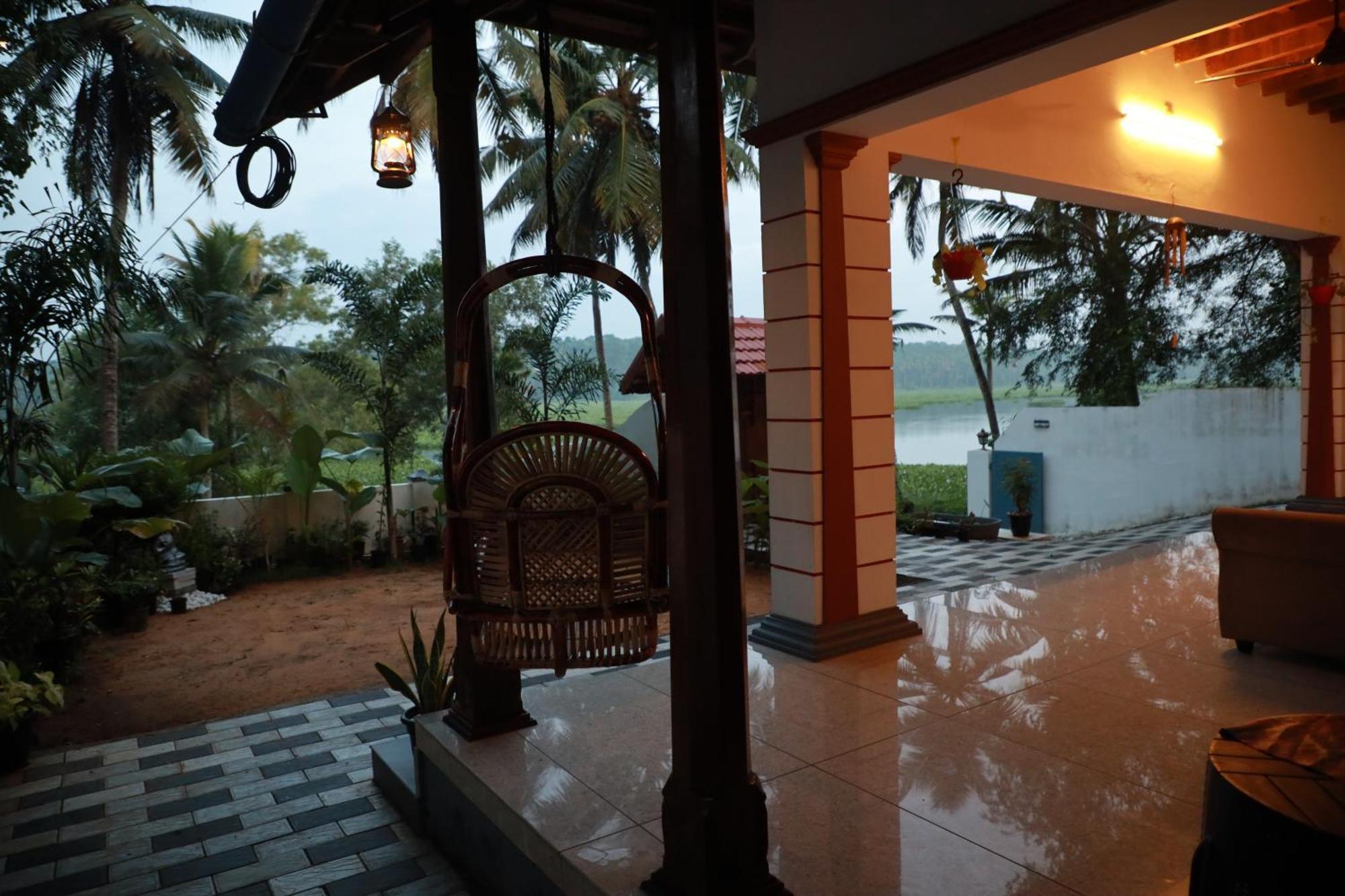 Kovalam Lake View Villa Vellayani Eksteriør bilde