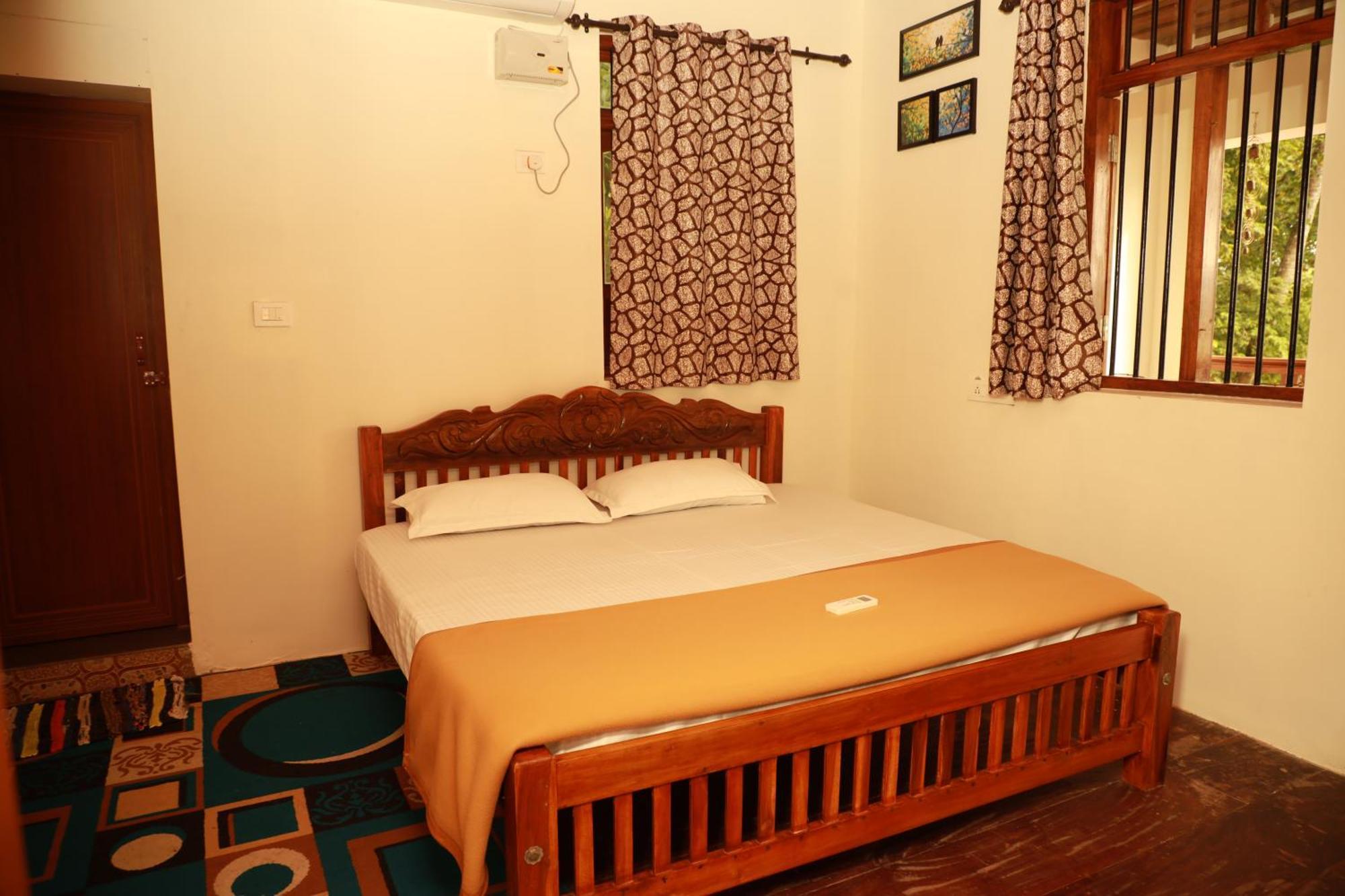 Kovalam Lake View Villa Vellayani Eksteriør bilde
