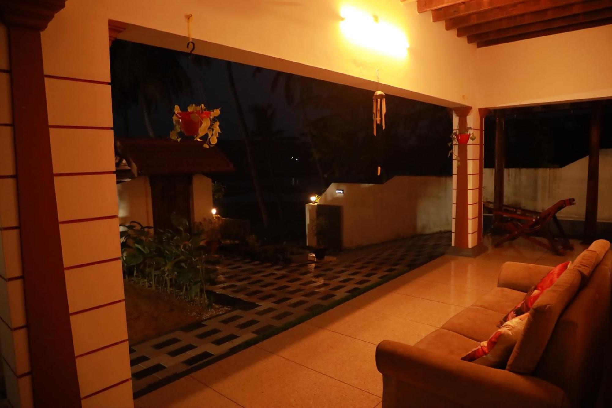 Kovalam Lake View Villa Vellayani Eksteriør bilde